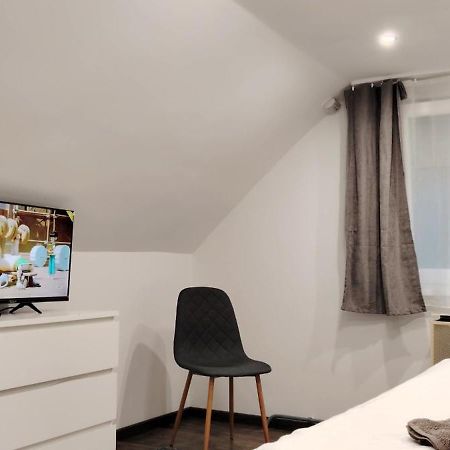 Nyuszis Vendeghaz Apartment คิชคุนมายชา ภายนอก รูปภาพ